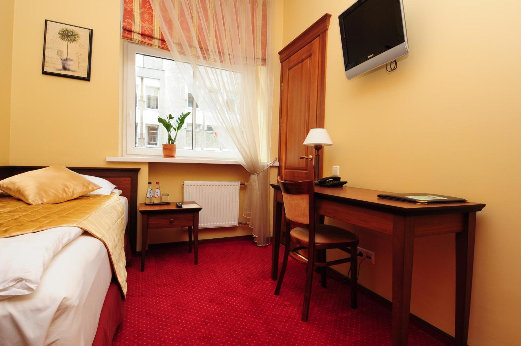 Conviva Hotel Panevezys Phòng bức ảnh
