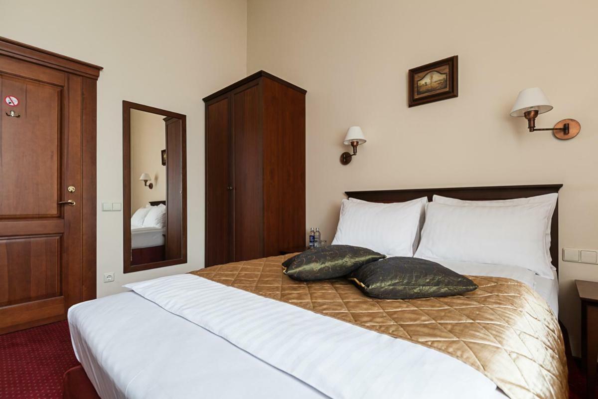 Conviva Hotel Panevezys Ngoại thất bức ảnh