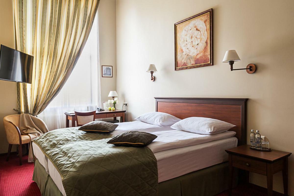 Conviva Hotel Panevezys Ngoại thất bức ảnh